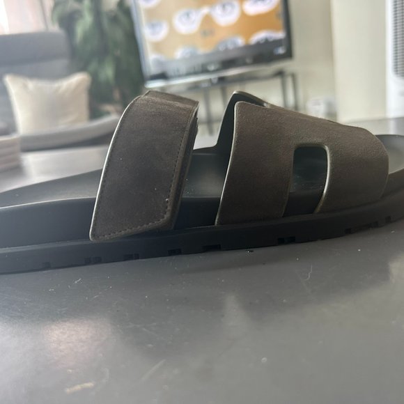 Hermes Chypres, never been worn. Mens size 41 (fits a female- size 8.5) - Picture 3 of 8